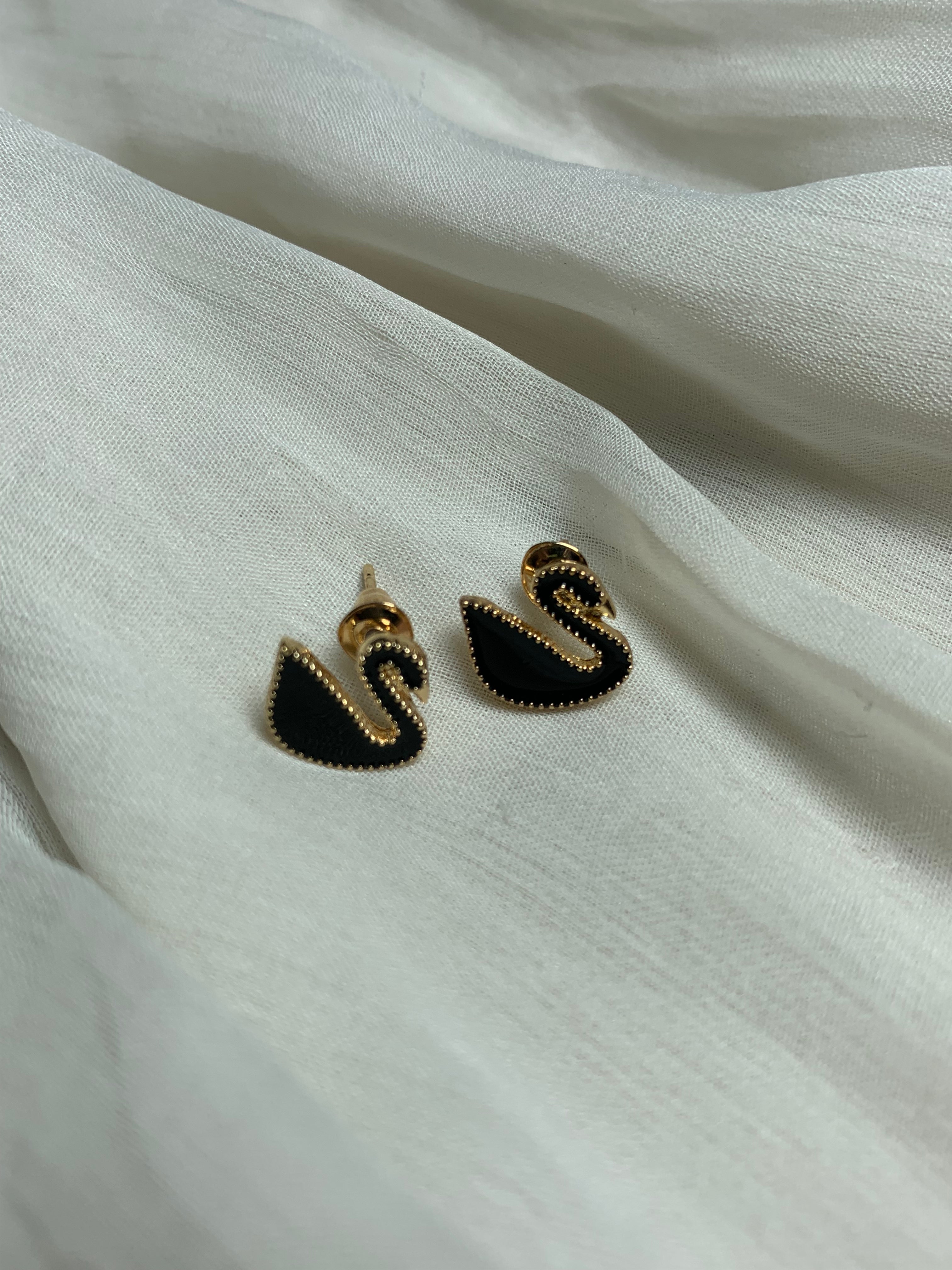 Black Earrings offer buy 1 get 1 free